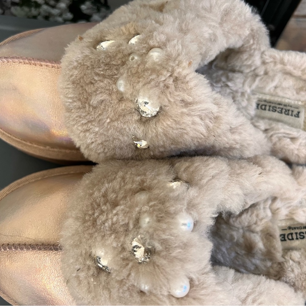 Fireside Ballina Genuine Sterling Platform Pearl Embellished Slippers - Picture 9 of 11